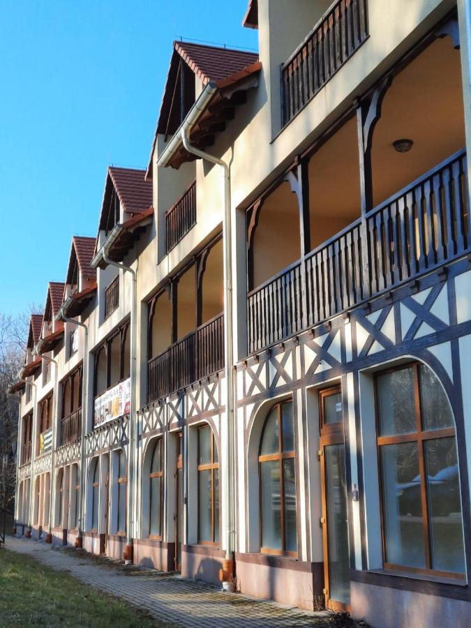 Apartament Felina Świeradów-Zdrój Exteriör bild